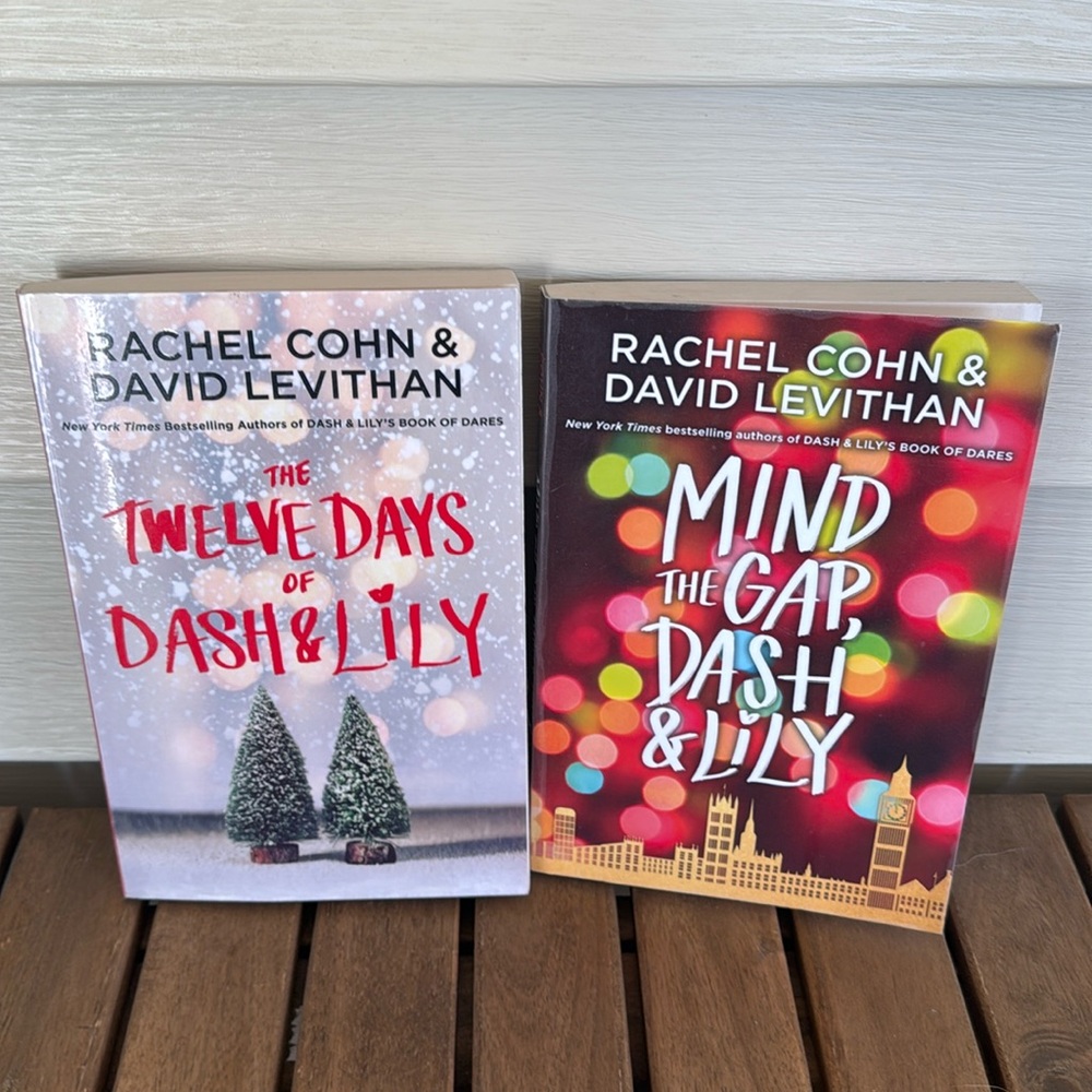 Twelve Days of Dash and Lily + Mind the Gap Dash & Lily